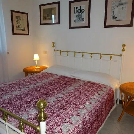 Romantic Villa Aprilia Marittima